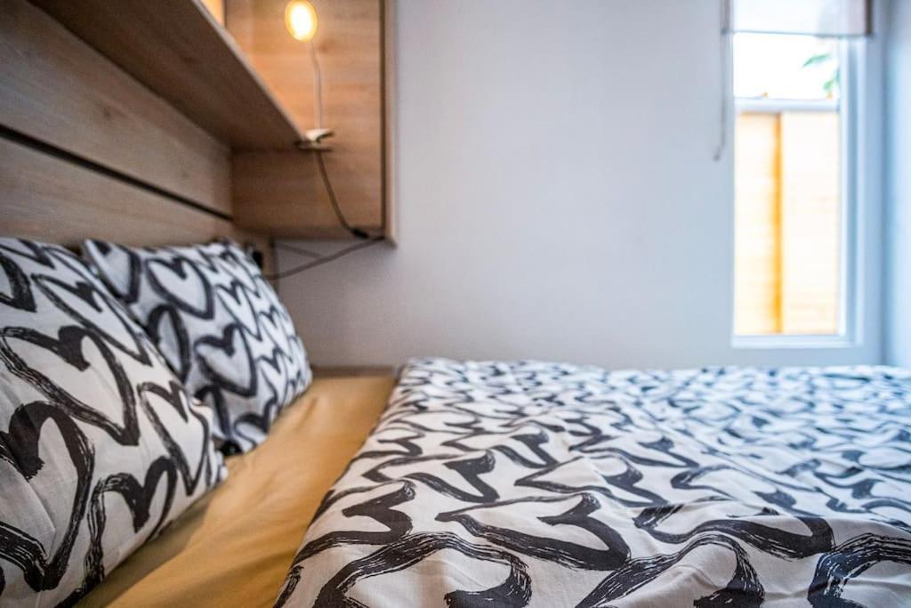 Private Paradise On Cozy Campsite, Jacuzzi, Netflix Las Galletas Exteriör bild