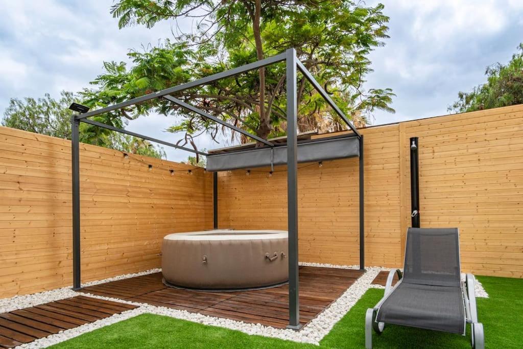 Private Paradise On Cozy Campsite, Jacuzzi, Netflix Las Galletas Exteriör bild